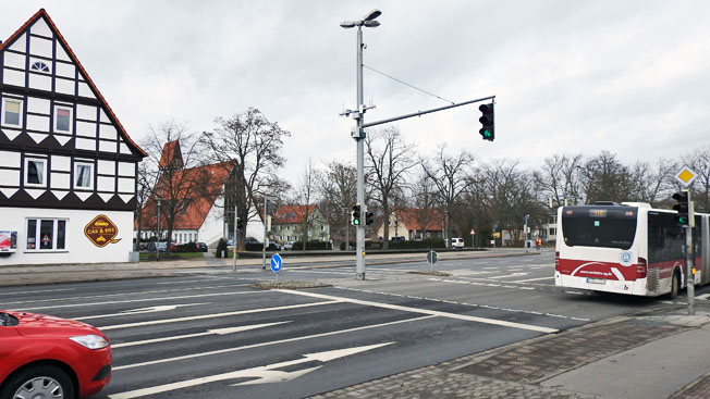 Weniger Wartezeit dank intelligenter Ampeln