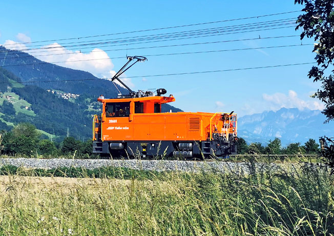 Erste neue Rangierlokomotive in Betrieb