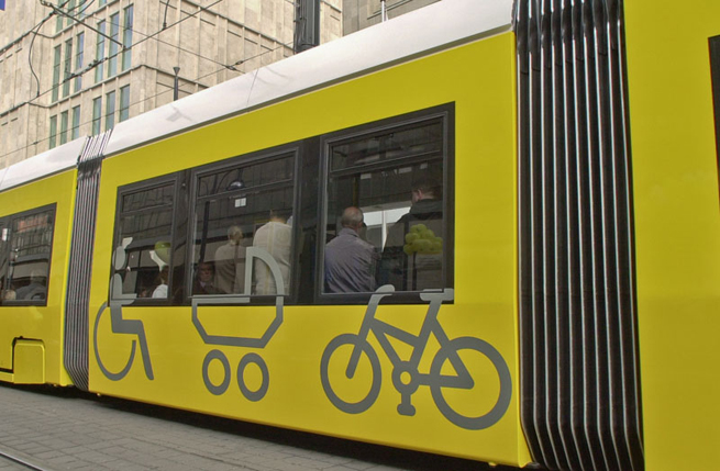 FLEXITY Berlin Mehrzweckabteil