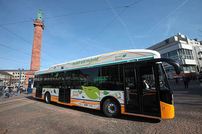 Erster Hybridbus für Darmstadt